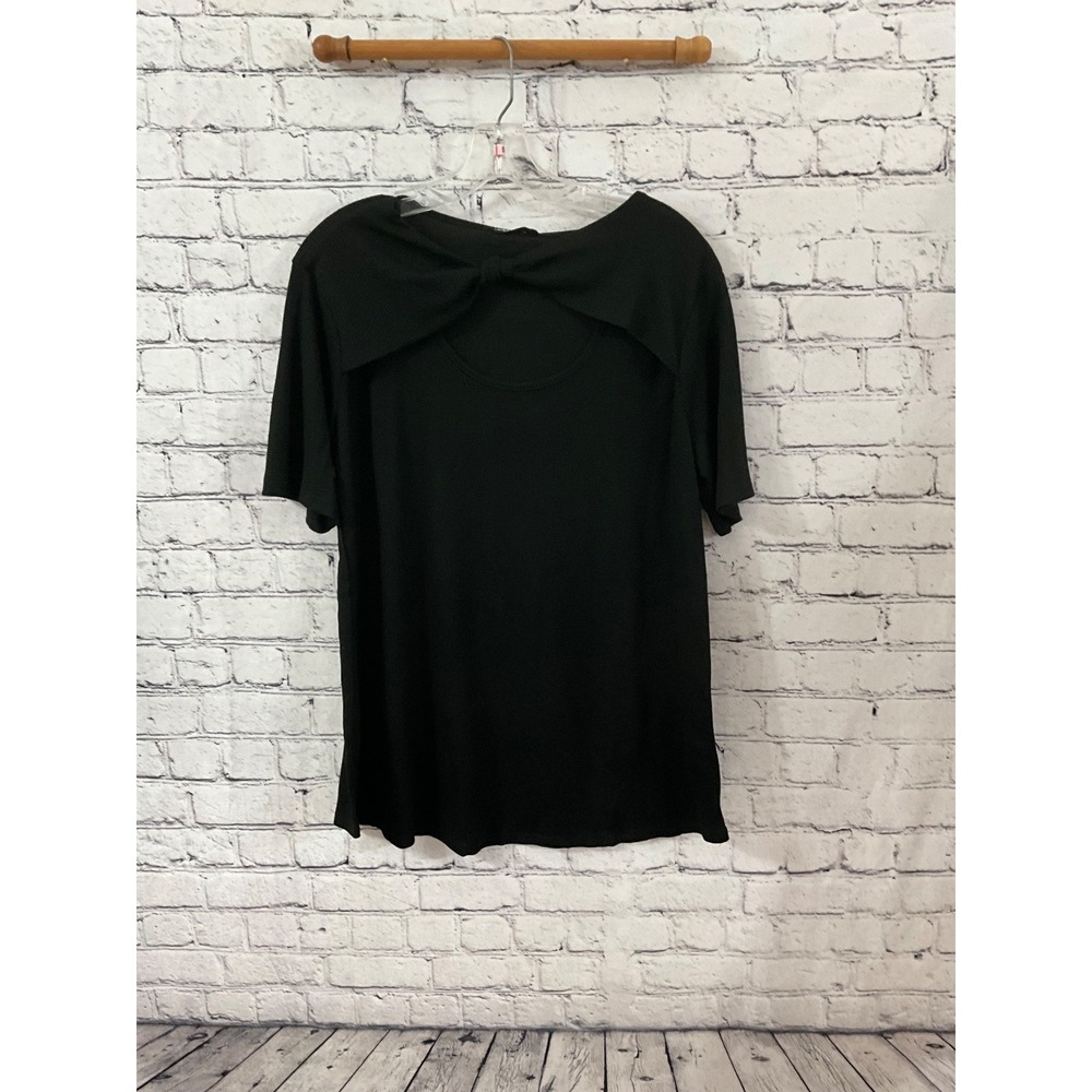 HEIMISH USA WOMENS TOP NWT SIZE LARGE